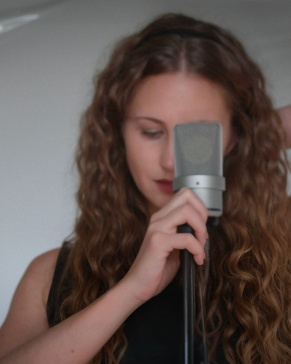 Porträt von Franziska Wetzler – Klavier, Gesang (Pop/Rock/Jazz), Stimmtraining, Sprecherziehung, Musiktheorie, Gehörbildung, Komposition, Songwriting in München