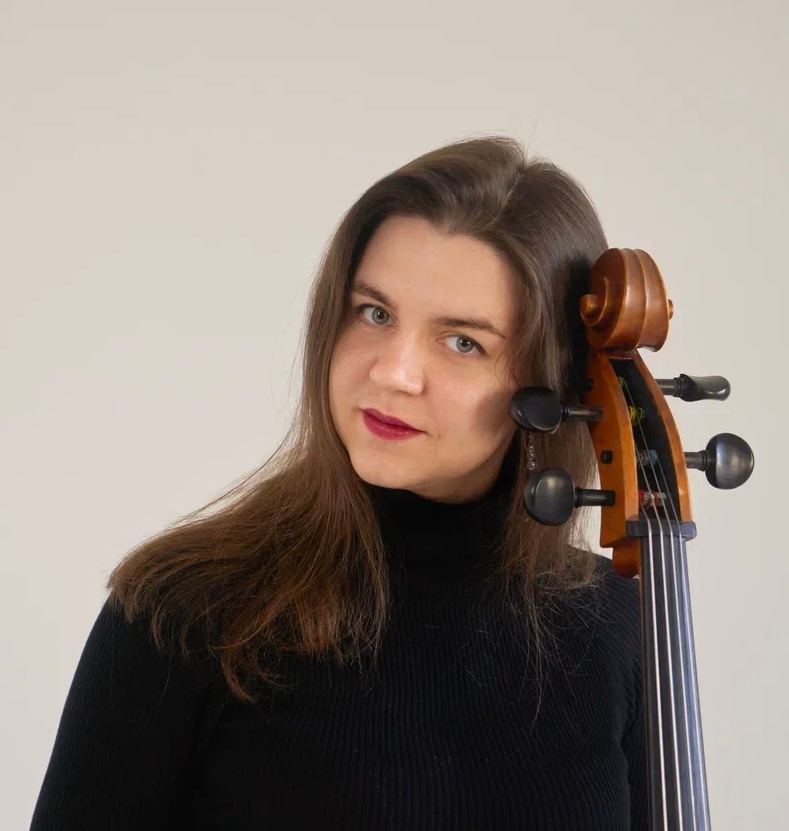 Porträt von Alyona Verteletskaia – Violoncello, Musiktheorie, Gehörbildung, Musikalische Früherziehung in Linz