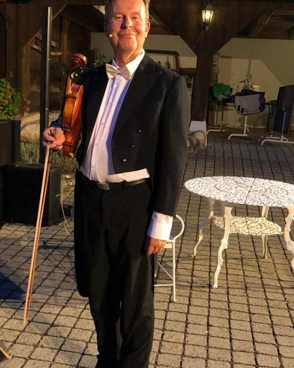 Porträt von Matthias Aeschlimann
