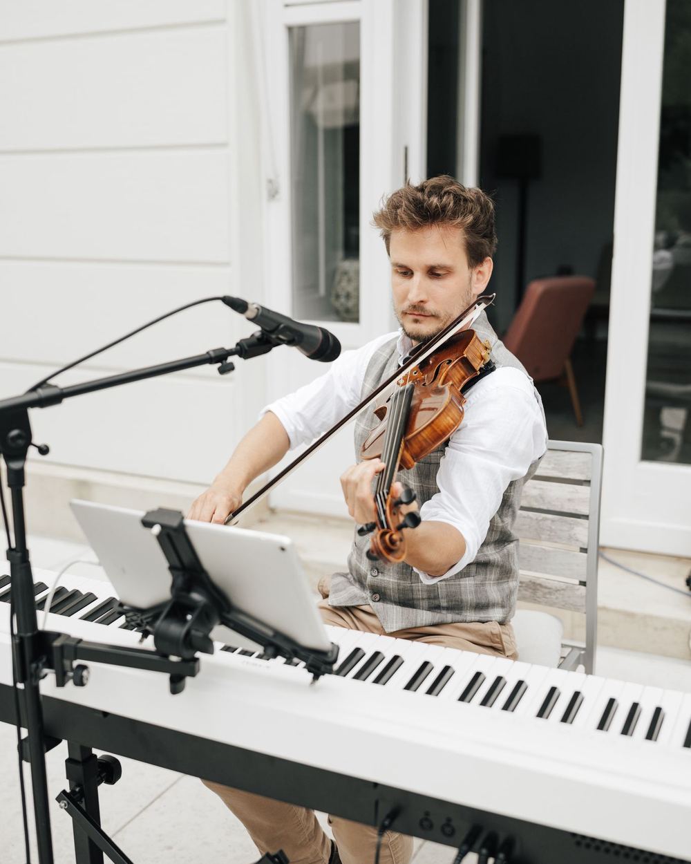 Porträt von Michael Zarfl – Violine, Musiktheorie, Komposition, Musikproduktion in Graz
