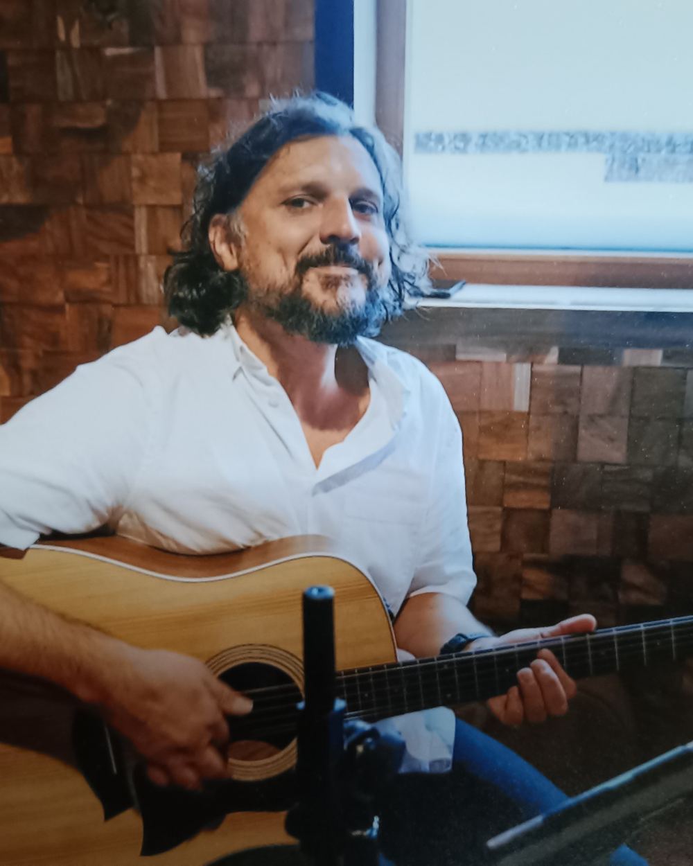 Porträt von Daniel Haselwanter – Gitarre, E-Gitarre, Ukulele, Gesang (Pop/Rock/Jazz), Songwriting in Mieming
