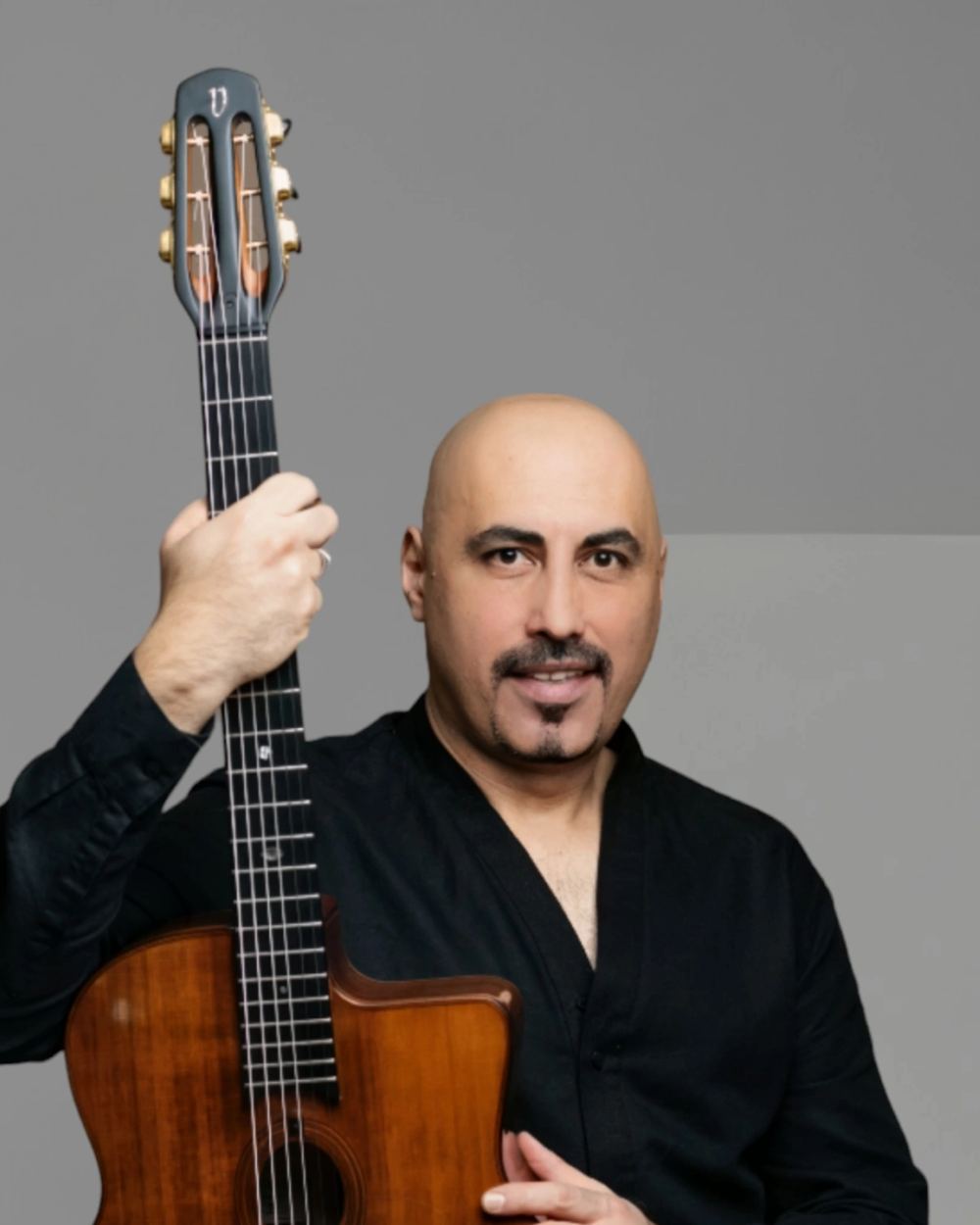 Porträt von Grigor Shagoyan – Gitarre, Gesang (Pop/Rock/Jazz) in Dresden